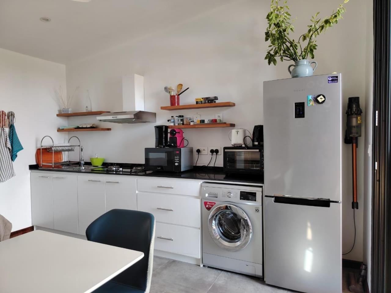 Le P'Tit Bohneur Apartment Trou aux Biches Ngoại thất bức ảnh