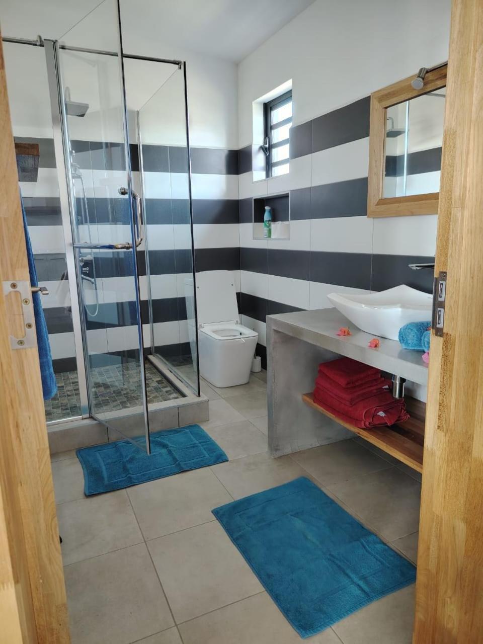 Le P'Tit Bohneur Apartment Trou aux Biches Ngoại thất bức ảnh